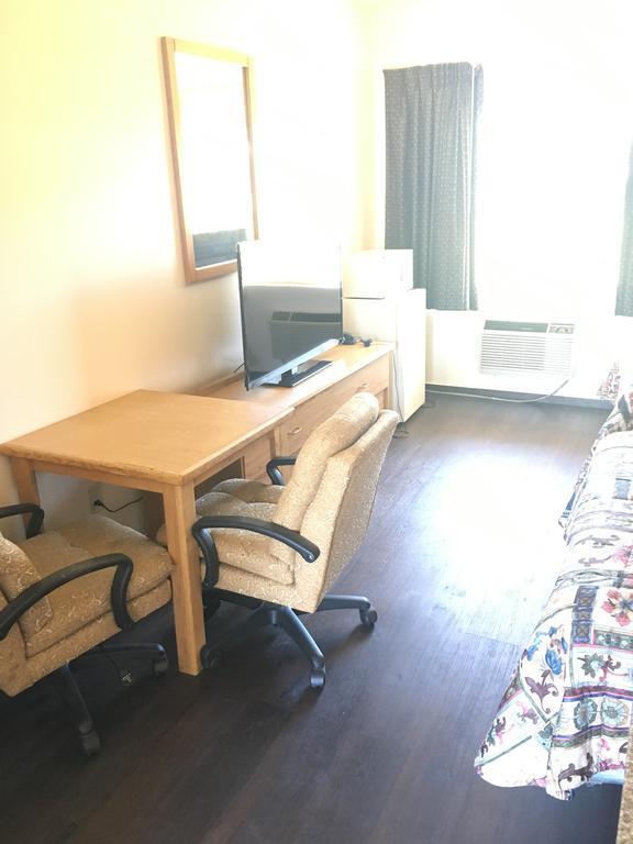 وودبورن Budget Inn Motel المظهر الخارجي الصورة