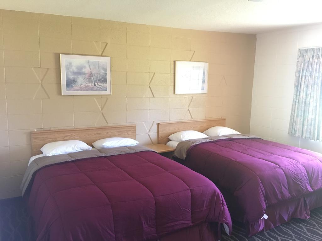 وودبورن Budget Inn Motel المظهر الخارجي الصورة